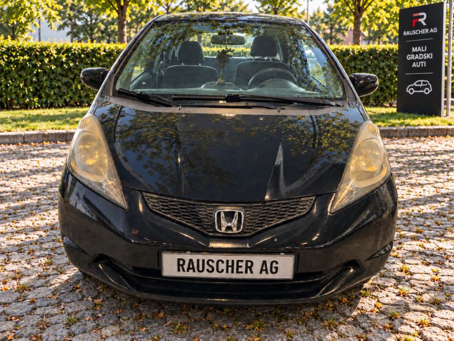 HONDA JAZZ 1.4 SA AUTOMATSKIM MJENJACEM, BEZ SUDARA U PROMETU, fotografija 2