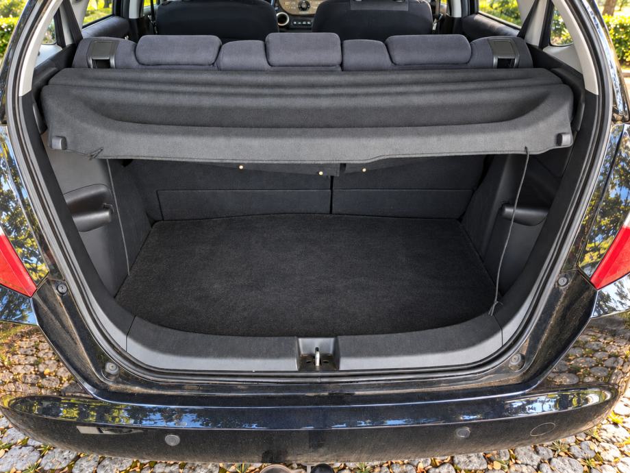HONDA JAZZ 1.4 SA AUTOMATSKIM MJENJACEM, BEZ SUDARA U PROMETU, fotografija 13