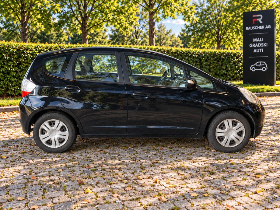 HONDA JAZZ 1.4 SA AUTOMATSKIM MJENJACEM, BEZ SUDARA U PROMETU, fotografija 4