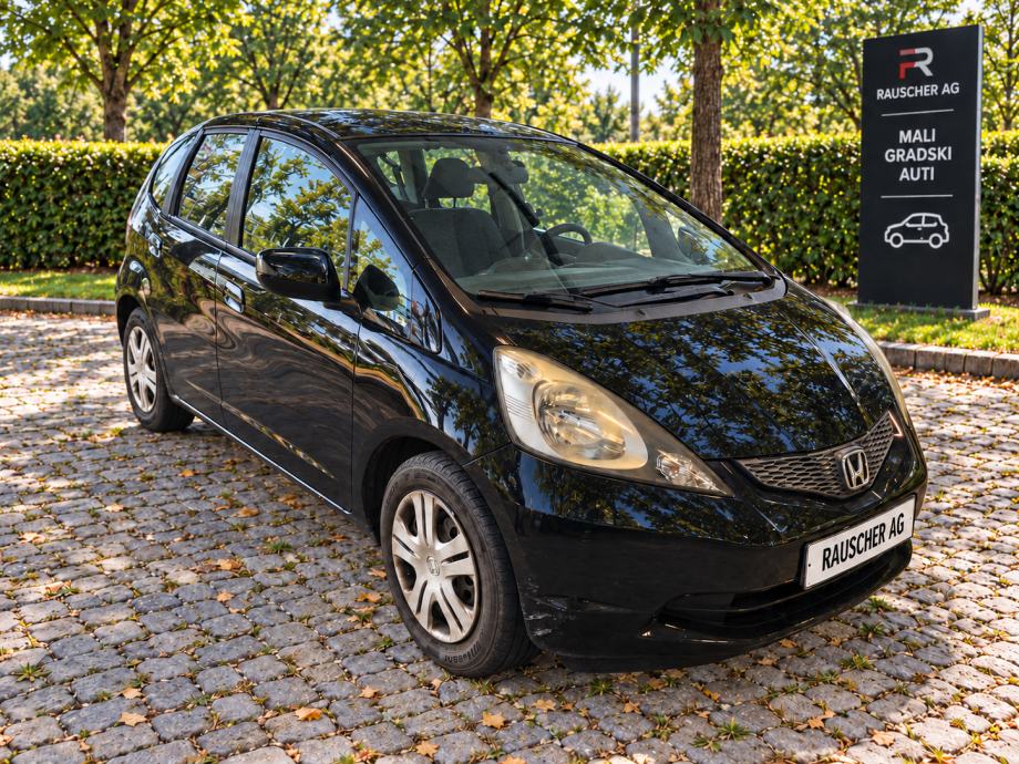 HONDA JAZZ 1.4 SA AUTOMATSKIM MJENJACEM, BEZ SUDARA U PROMETU, fotografija 3