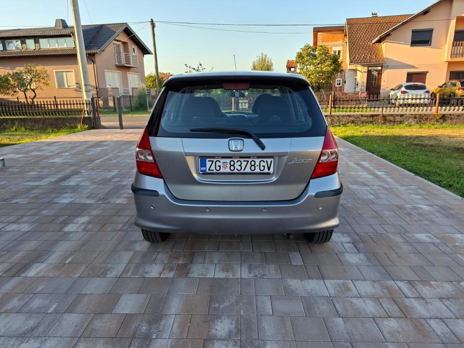 Honda Jazz 1,4 CVT automatik *REG-1-GOD* KLIMA*KARTICE*, fotografija 6