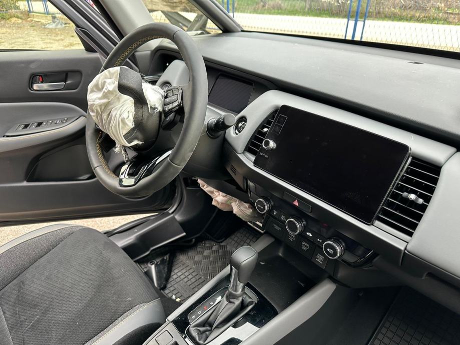 HONDA JAZZ 1,5 HIBRID, *** 52KM***, fotografija 13