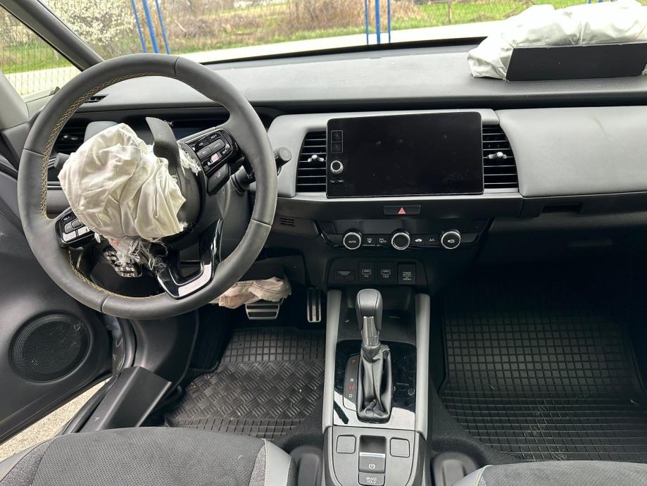 HONDA JAZZ 1,5 HIBRID, *** 52KM***, fotografija 16