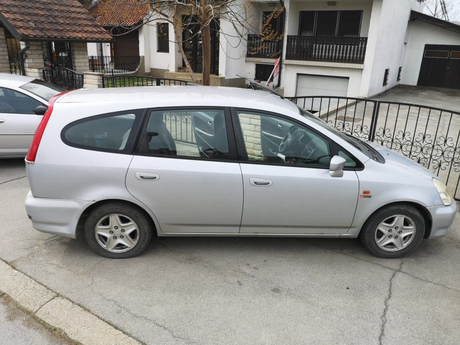 Honda stream 2