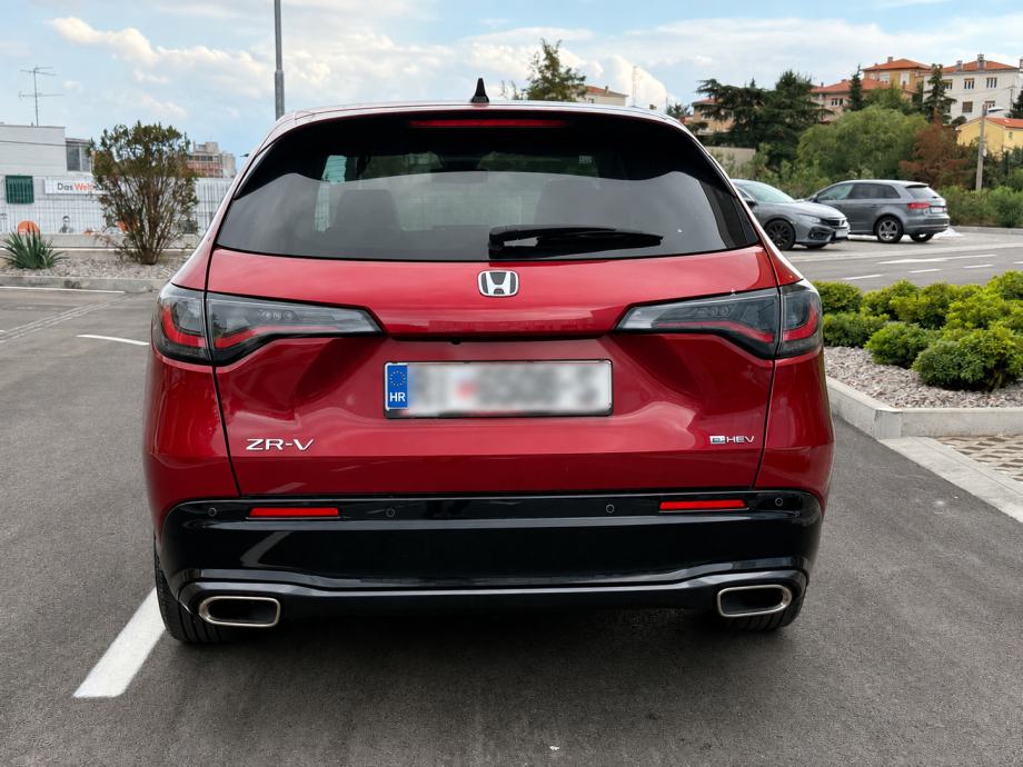 Honda ZR-V Sport automatik, fotografija 4