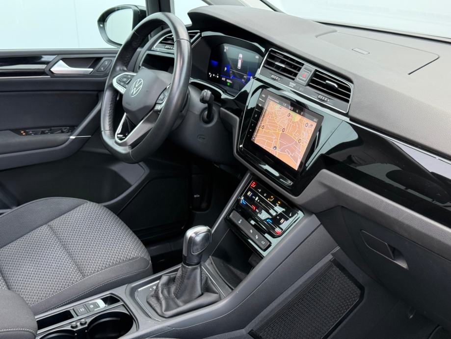 Hr Vozilo Volkswagen Touran 2,0 TDI COMFORTLINE DSG 7Sj.*Garancija 12, fotografija 18