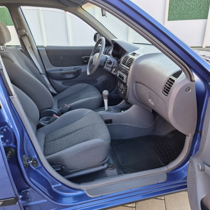 Hyundai Accent 1,3 benzin AUTOMATIK •119.oookm● HR auto, fotografija 14