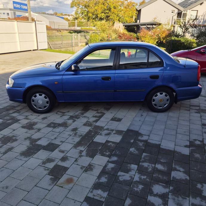 Hyundai Accent 1,3 benzin AUTOMATIK •119.oookm● HR auto, fotografija 5