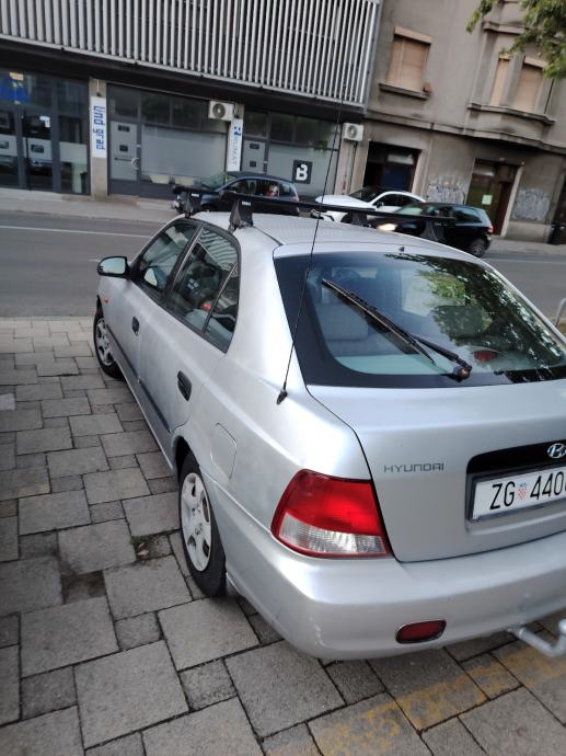 Hyundai Accent