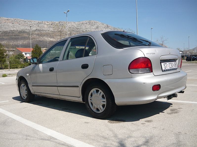 Hyundai Accent 1,3 LS, 1998 god.
