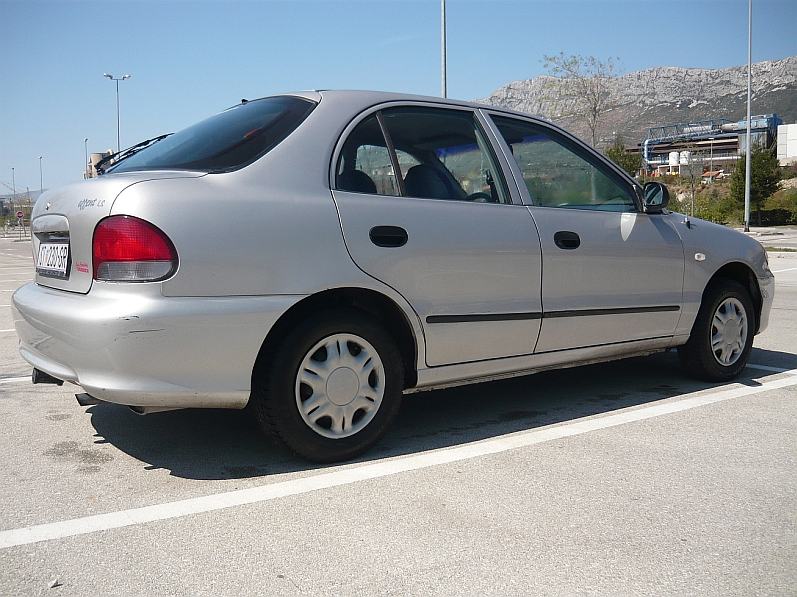 Hyundai Accent 1,3 LS, 1998 god.