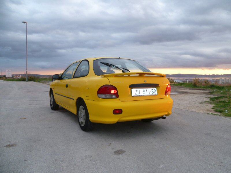 Hyundai accent stance