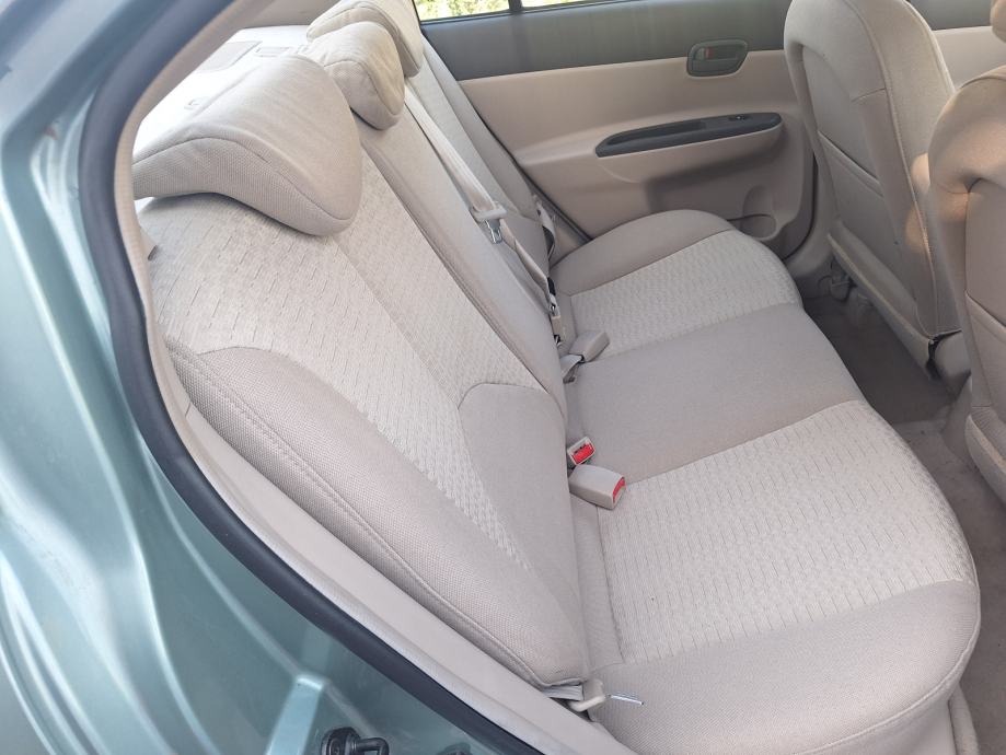 Hyundai Accent 1,4 GL 133tkm, fotografija 8