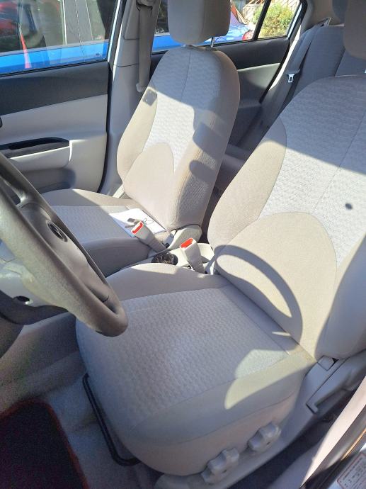 Hyundai Accent 1,4 GL,klima,servo,reg 1 god, fotografija 14