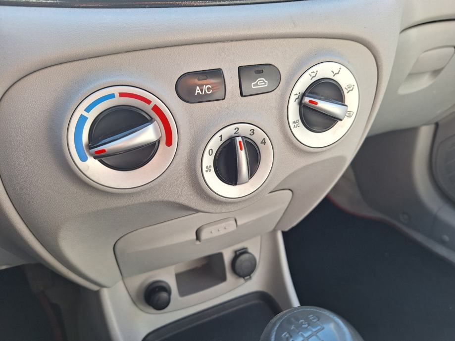 Hyundai Accent 1,4 GL,klima,servo,reg 1 god, fotografija 18