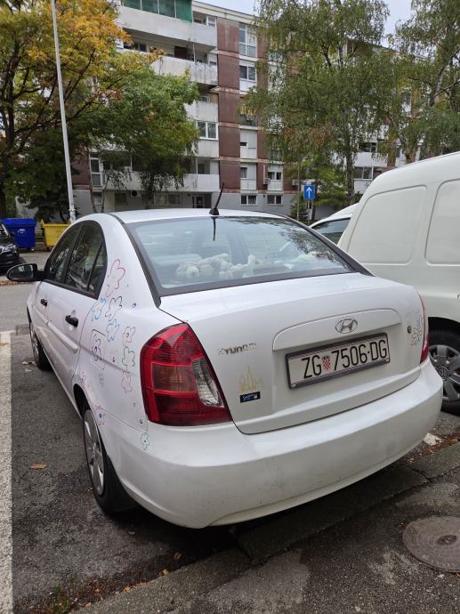 Hyundai Accent 1,4 GL, fotografija 4