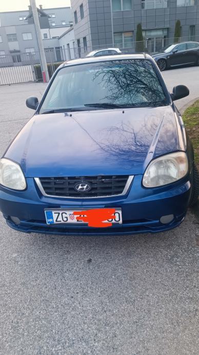 Hyundai Accent 1,5 benzin + plin, fotografija 11