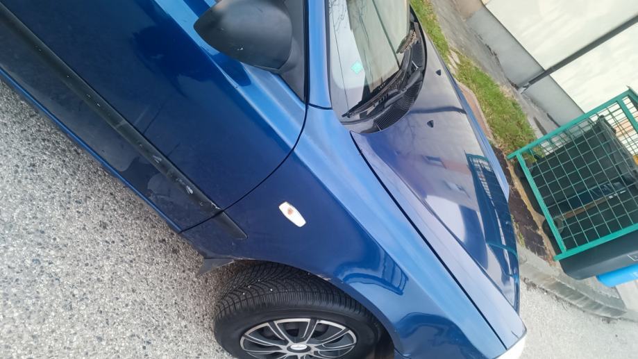Hyundai Accent 1,5 benzin + plin, fotografija 4