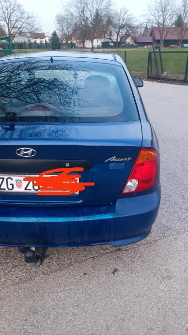 Hyundai Accent 1,5 benzin + plin, fotografija 14