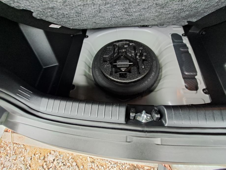 Hyundai Bayon 1,0 T-GDI, fotografija 13
