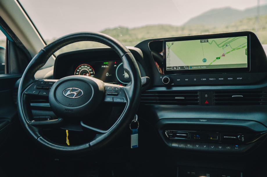 HYUNDAI BAYON 1.0 T-GDI 100 KS PREMIUM – PRVI VLASNIK – JAMSTVO, pogled izvana - slika 4