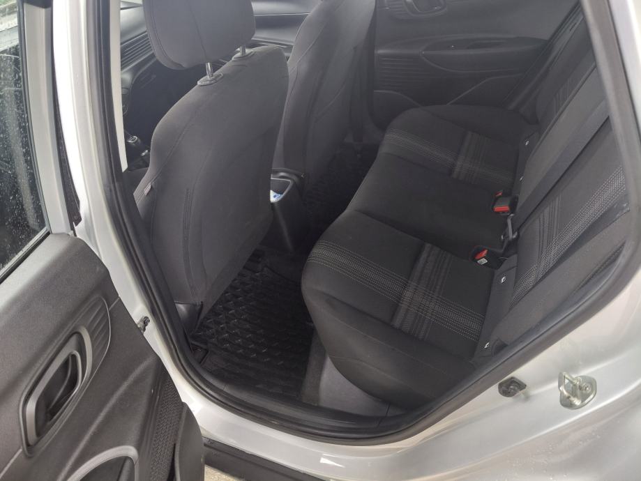Hyundai Bayon 1,2 MPI, fotografija 10