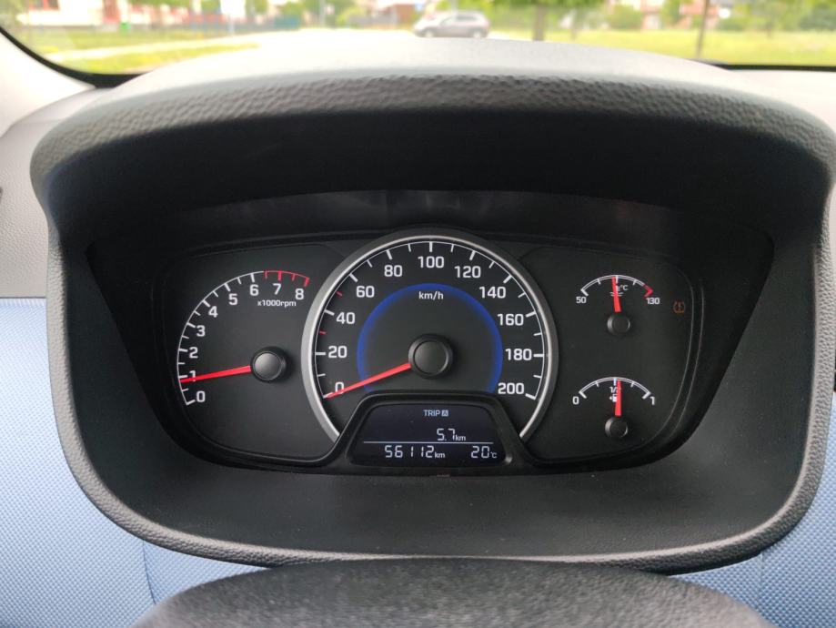 Hyundai i10 1,0 2015 god,56000 km,klima,kartice, fotografija 18