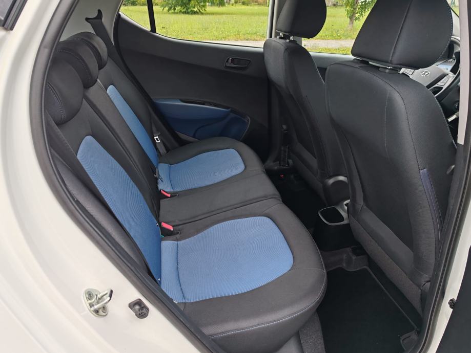 Hyundai i10 1,0 2015 god,56000 km,klima,kartice, fotografija 8