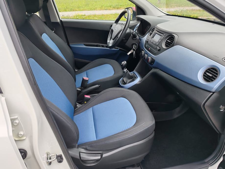 Hyundai i10 1,0 2015 god,56000 km,klima,kartice, fotografija 9