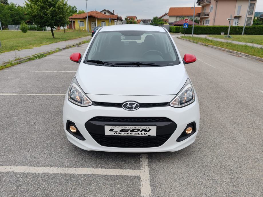 Hyundai i10 1,0 2015 god,56000 km,klima,kartice, fotografija 2