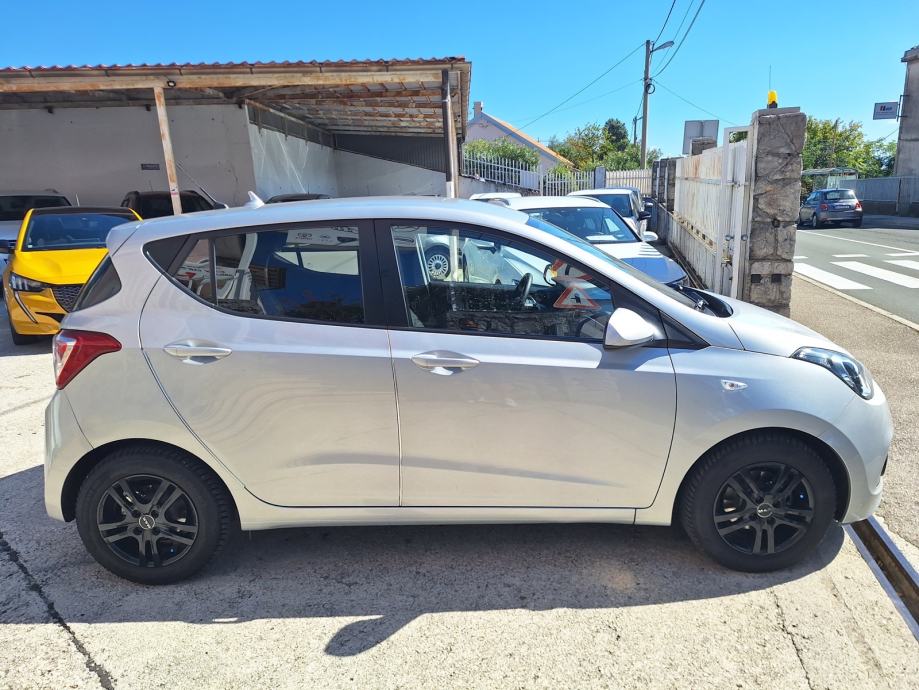 Hyundai i10 1,0 GO, fotografija 6