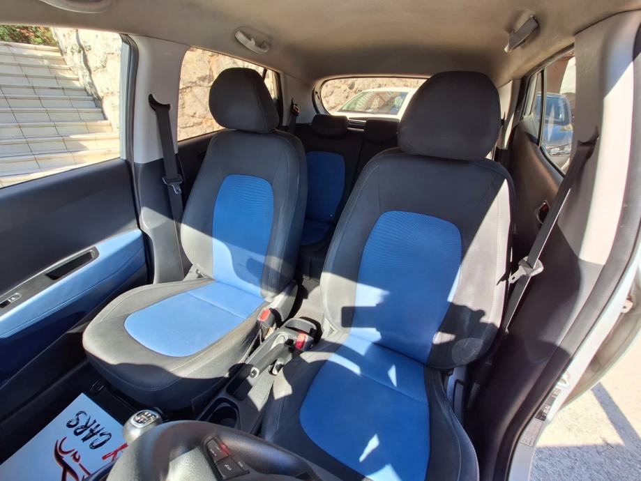 Hyundai i10 1,0 GO, fotografija 13