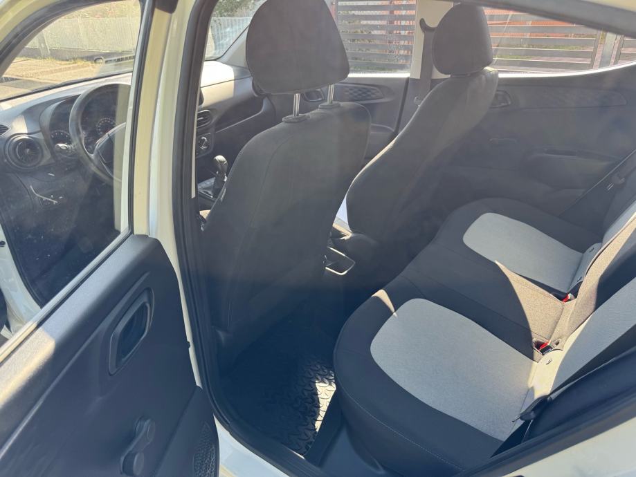 Hyundai i10 1,0Mpi,Samo 28Tkm,REG.GOD.DANA, fotografija 10