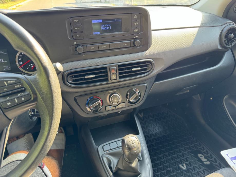 Hyundai i10 1,0Mpi,Samo 28Tkm,REG.GOD.DANA, fotografija 12