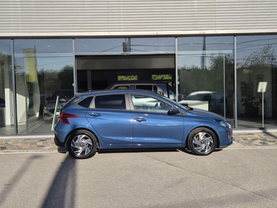 Hyundai i20 1,0 T-GDI 90KS 6MT Vatrena edicija ** POPUST 3.500 € !! **, fotografija 4