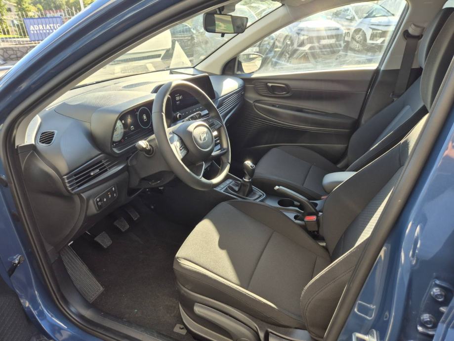 Hyundai i20 1,0 T-GDI 90KS 6MT Vatrena edicija ** POPUST 3.500 € !! **, fotografija 15