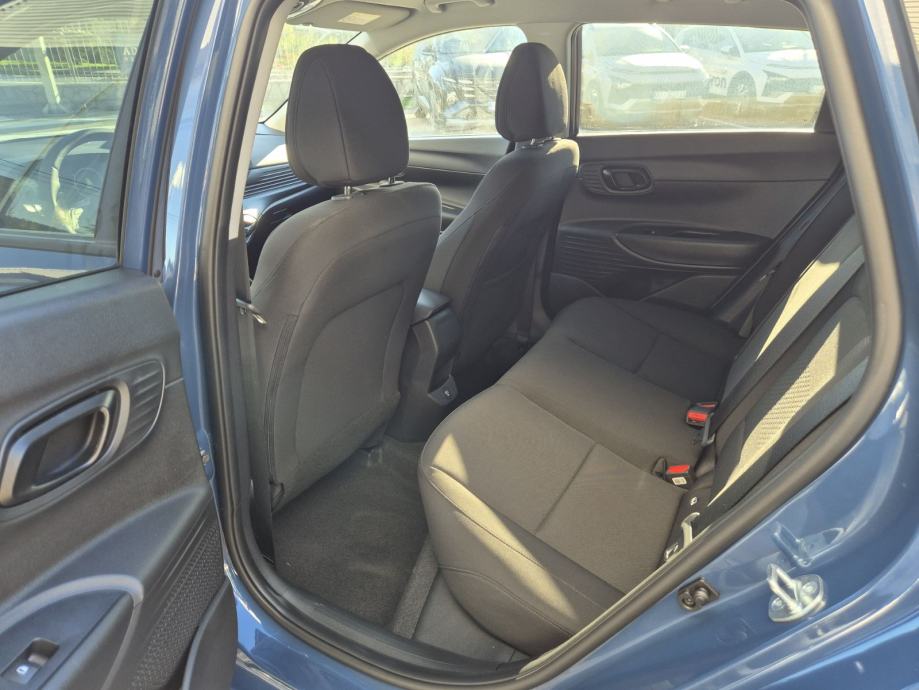 Hyundai i20 1,0 T-GDI 90KS 6MT Vatrena edicija ** POPUST 3.500 € !! **, fotografija 17