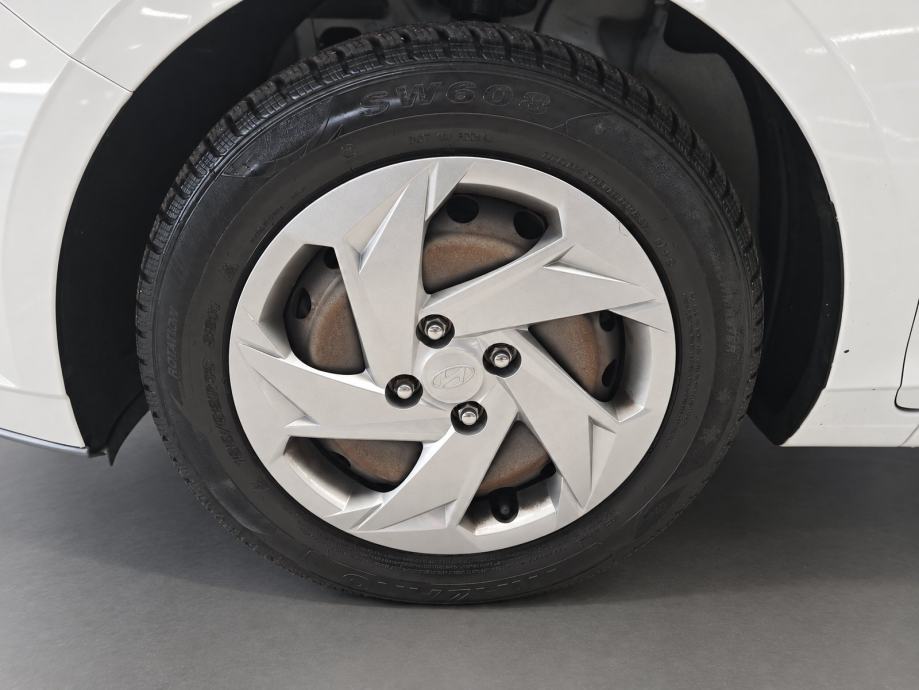 Hyundai i20 1.0 T-GDI, fotografija 10