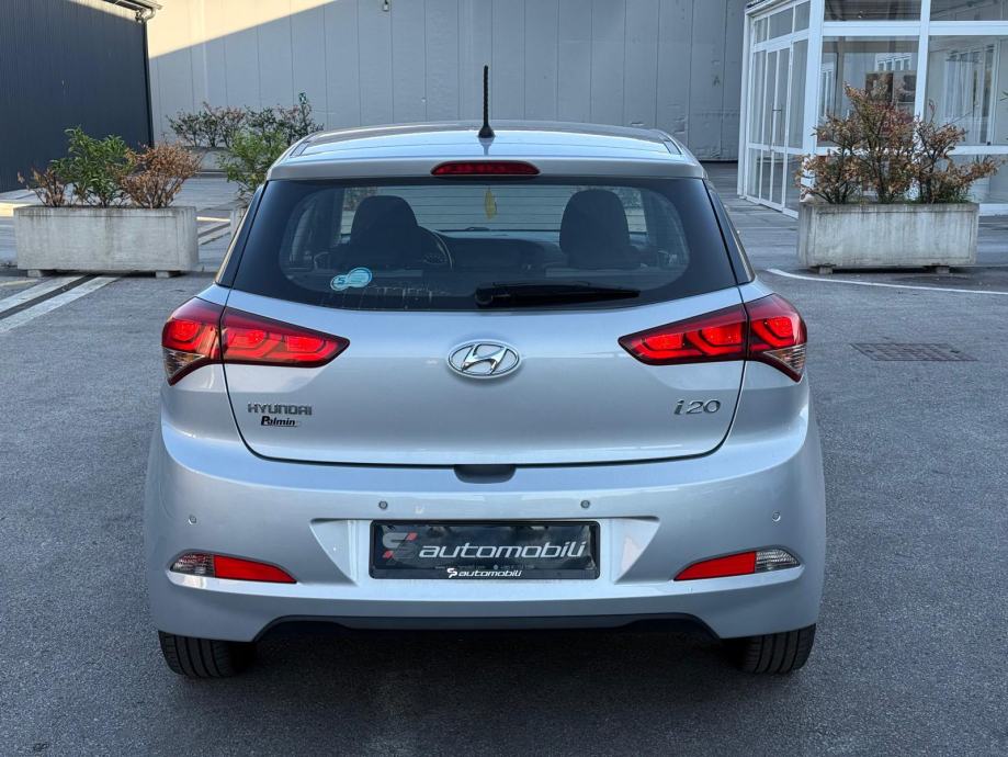 Hyundai i20 1,1 CRDi | diesel | registriran | klima |, pogled izvana - slika 4