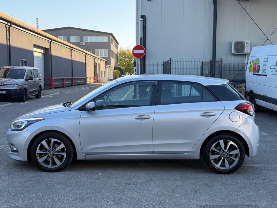 Hyundai i20 1,1 CRDi | diesel | registriran | klima |, pogled izvana - slika 2