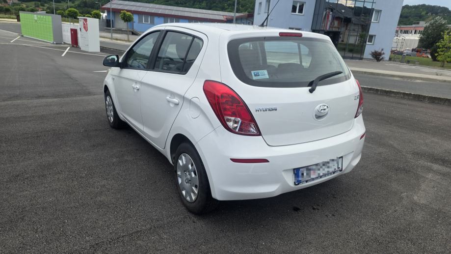 Hyundai i20 1,1 CRDi, fotografija 5