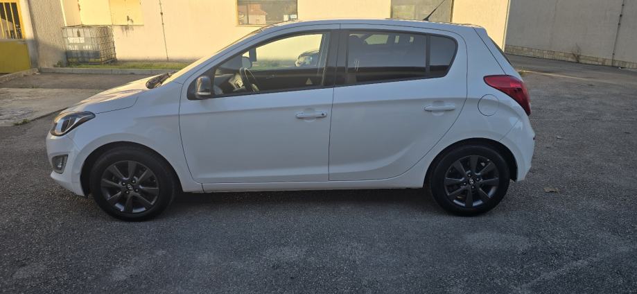 Hyundai i20 1.2, 12/2014, 240tkm, 63kw, reg. 10/2027, fotografija 7