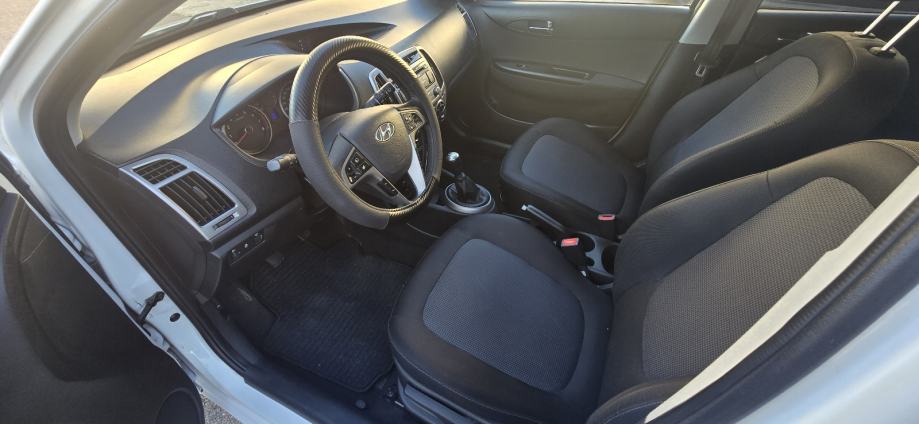 Hyundai i20 1.2, 12/2014, 240tkm, 63kw, reg. 10/2027, fotografija 14