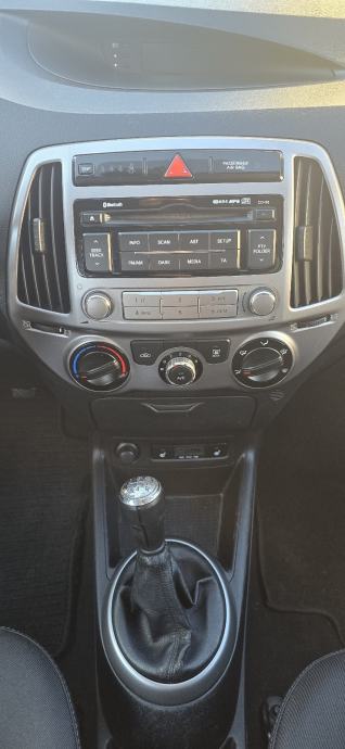 Hyundai i20 1.2, 12/2014, 240tkm, 63kw, reg. 10/2027, fotografija 18
