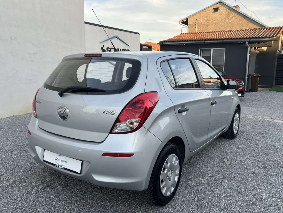 HYUNDAI I20 1.2, 2013., KLIMA, JAMSTVO, OBROČNO PLAĆANJE KARTICAMA !, fotografija 4