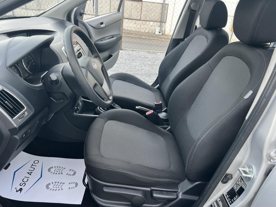 HYUNDAI I20 1.2, 2013., KLIMA, JAMSTVO, OBROČNO PLAĆANJE KARTICAMA !, fotografija 16