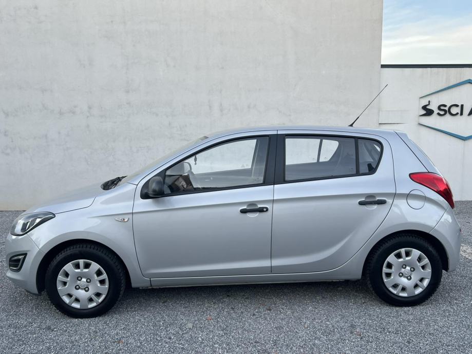 HYUNDAI I20 1.2, 2013., KLIMA, JAMSTVO, OBROČNO PLAĆANJE KARTICAMA !, fotografija 7