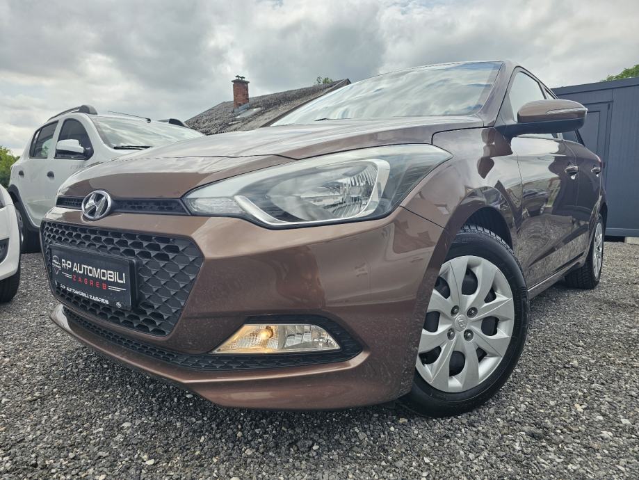 *HYUNDAI*I20*1.2*BENZIN*PREMIUM*GO*KLIMA*PDC*TOP*STANJE*SERVISNA*ZG*, fotografija 9