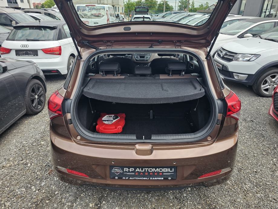 *HYUNDAI*I20*1.2*BENZIN*PREMIUM*GO*KLIMA*PDC*TOP*STANJE*SERVISNA*ZG*, fotografija 12
