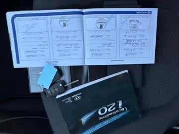 Hyundai i20 1,2 5 Vrata Klima Top stanje !!!, fotografija 8